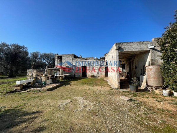 casale in vendita a Carovigno