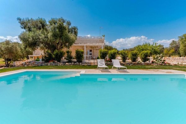 casale in vendita a Carovigno