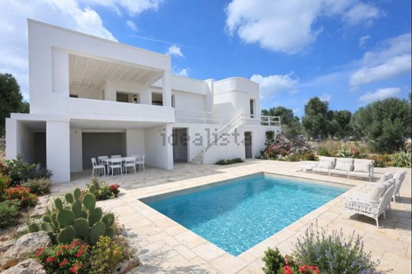 casa indipendente in vendita a Carovigno