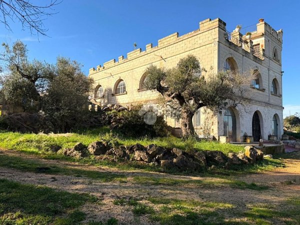 casa indipendente in vendita a Carovigno