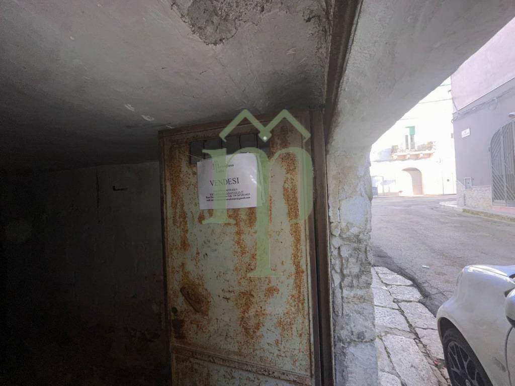 locale commerciale in vendita a Carovigno