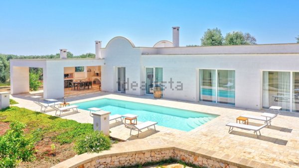 casa indipendente in vendita a Carovigno