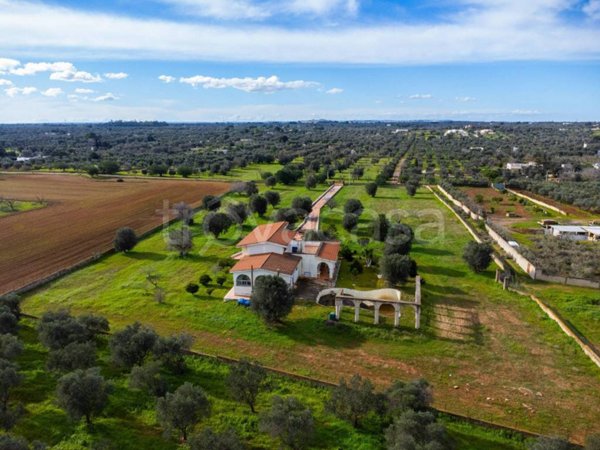 casa indipendente in vendita a Carovigno