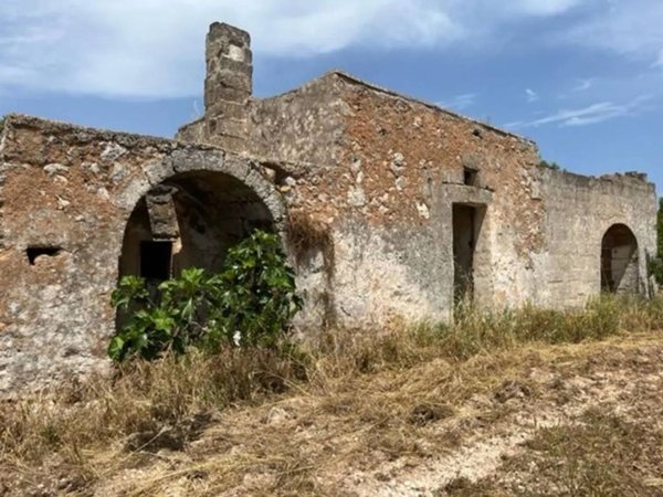 casa indipendente in vendita a Carovigno