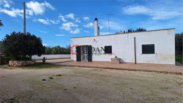 casa indipendente in vendita a Carovigno