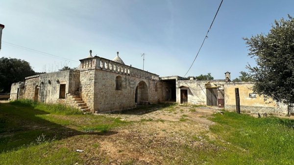 casa indipendente in vendita a Carovigno
