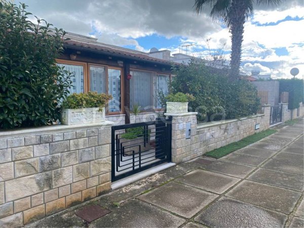 casa indipendente in vendita a Carovigno