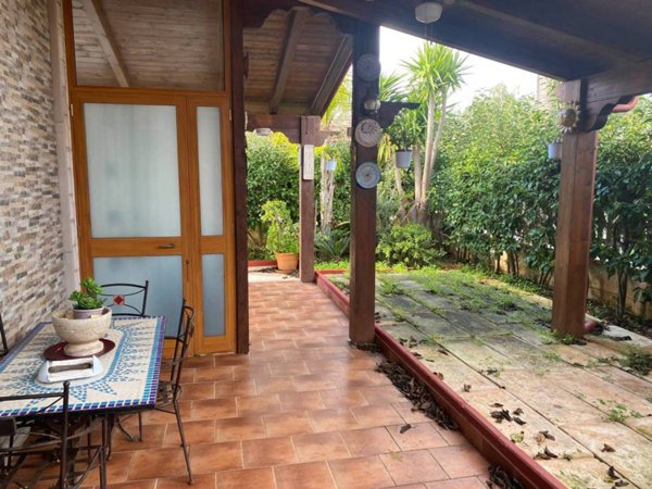 casa indipendente in vendita a Carovigno