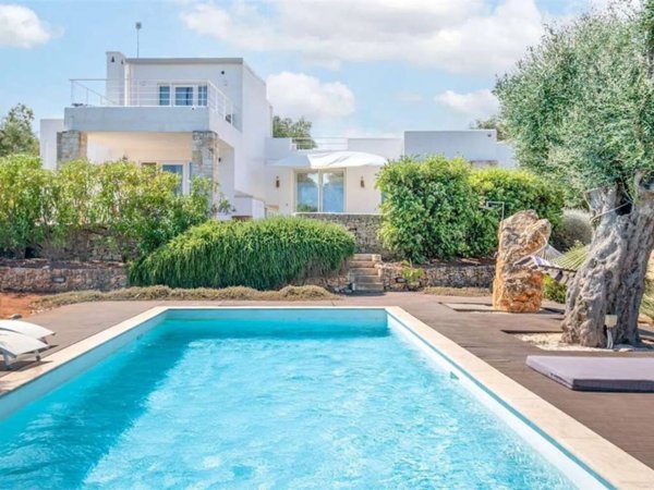 casa indipendente in vendita a Carovigno