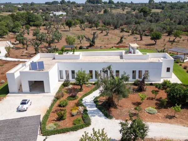 casa indipendente in vendita a Carovigno