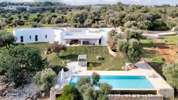 casa indipendente in vendita a Carovigno