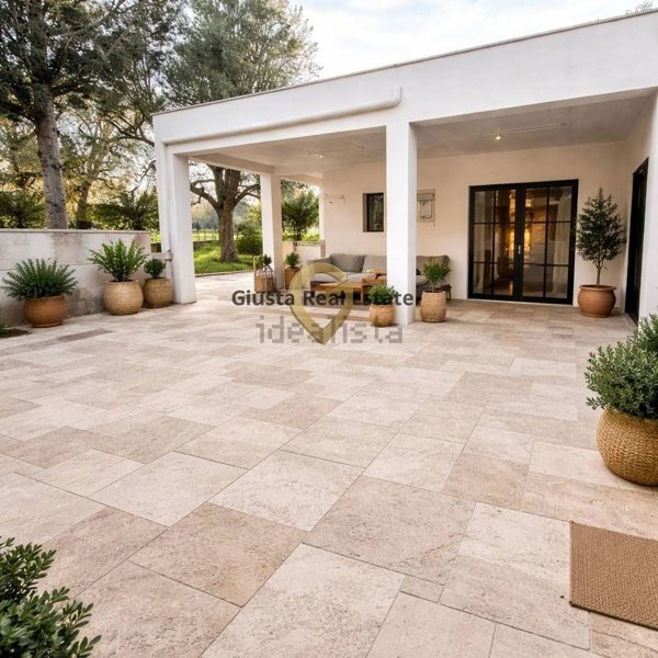 casa indipendente in vendita a Carovigno