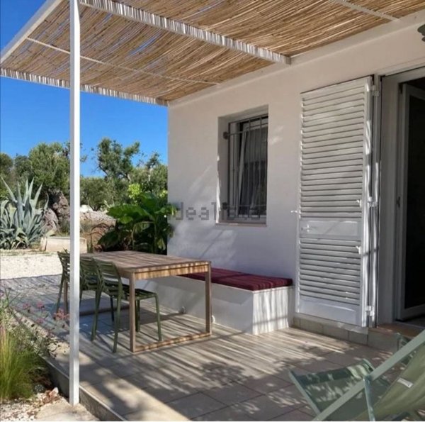 casa indipendente in vendita a Carovigno in zona Serranova