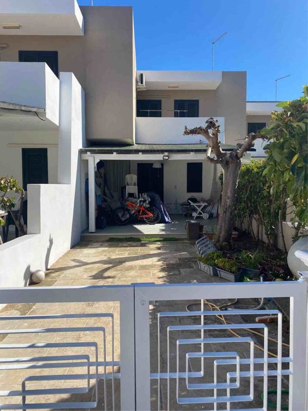 casa indipendente in vendita a Carovigno