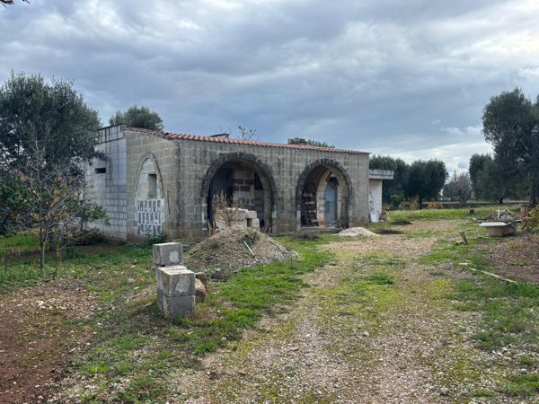 casale in vendita a Carovigno