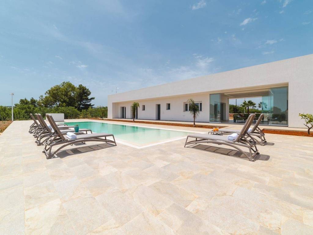 casa indipendente in vendita a Carovigno in zona Serranova