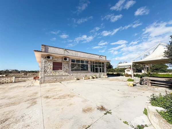 casa indipendente in vendita a Carovigno