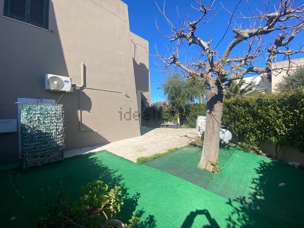 casa indipendente in vendita a Carovigno