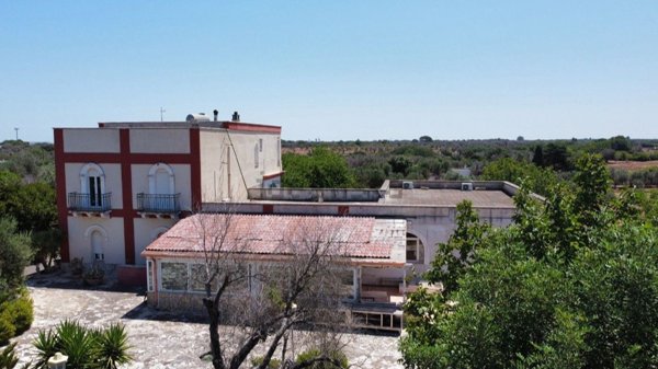 casa indipendente in vendita a Carovigno