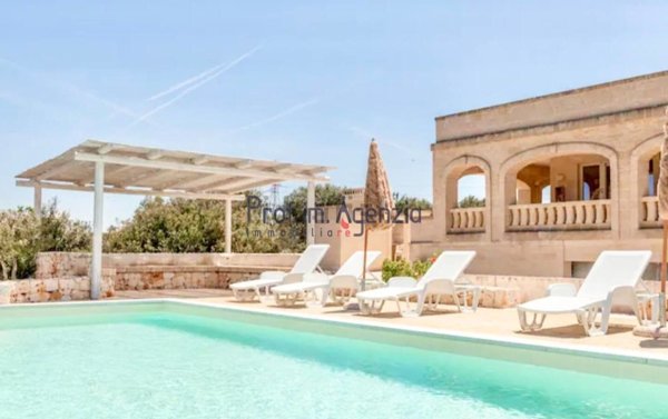 casa indipendente in vendita a Carovigno