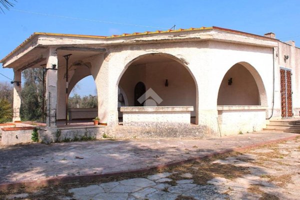 casa indipendente in vendita a Carovigno in zona Serranova