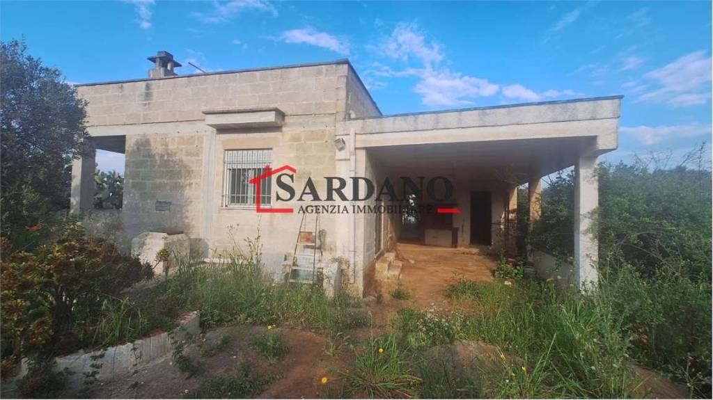 casa indipendente in vendita a Carovigno