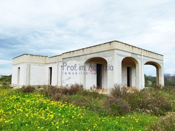 casa indipendente in vendita a Carovigno