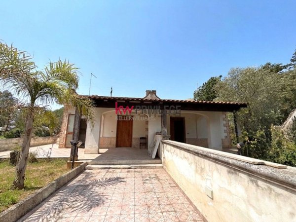 casa indipendente in vendita a Carovigno