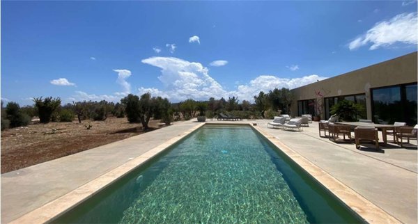 casa indipendente in vendita a Carovigno