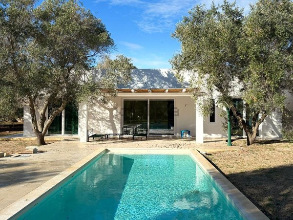casa indipendente in vendita a Carovigno