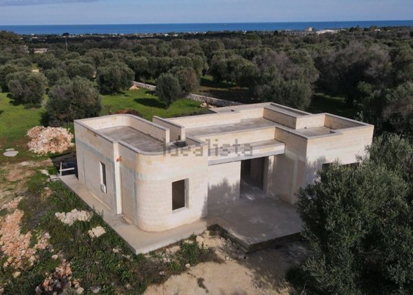casa indipendente in vendita a Carovigno
