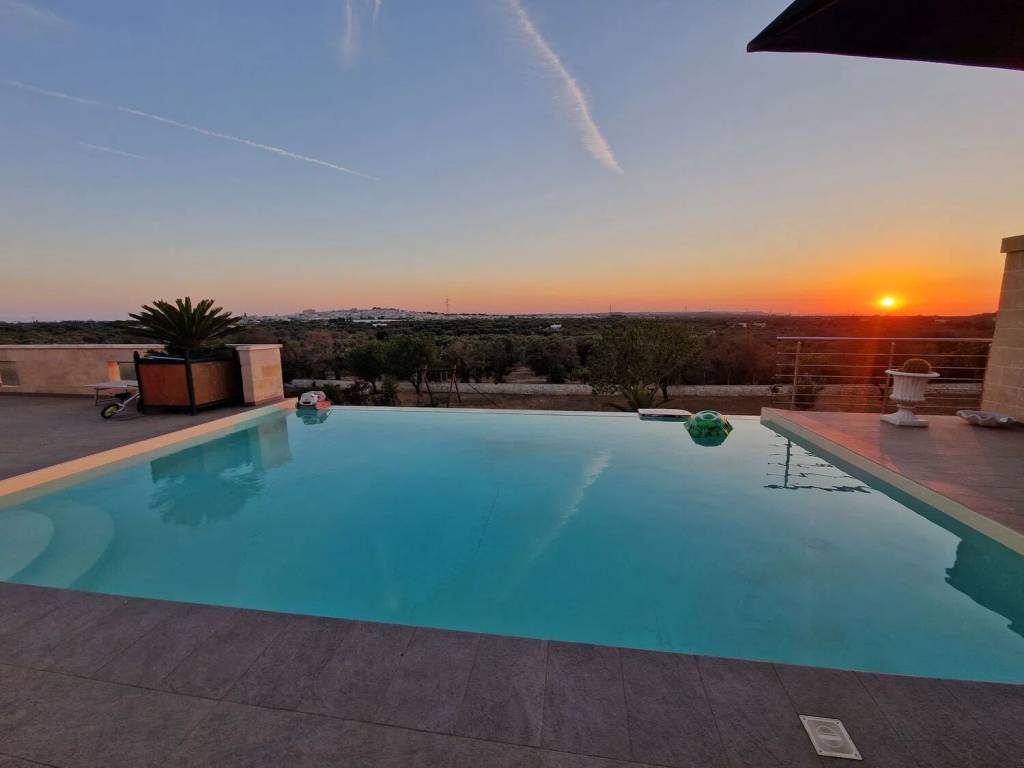 villa in vendita a Carovigno