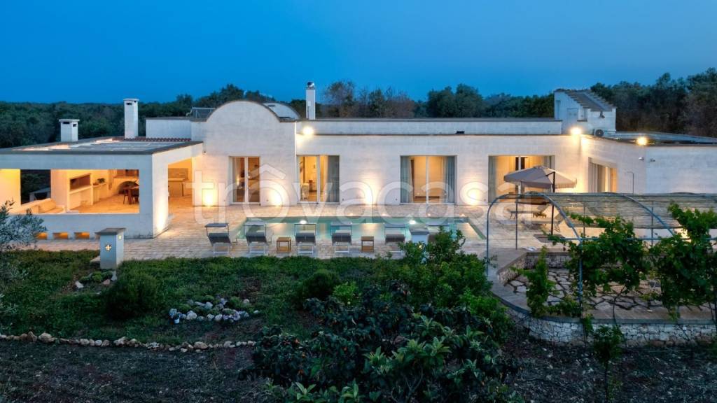 casa indipendente in vendita a Carovigno in zona Torre Santa Sabina