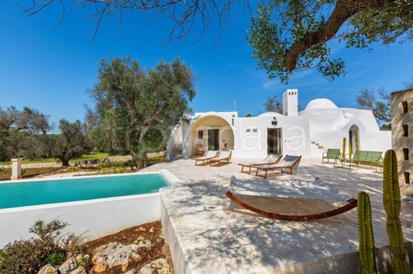 casa indipendente in vendita a Carovigno in zona Torre Santa Sabina