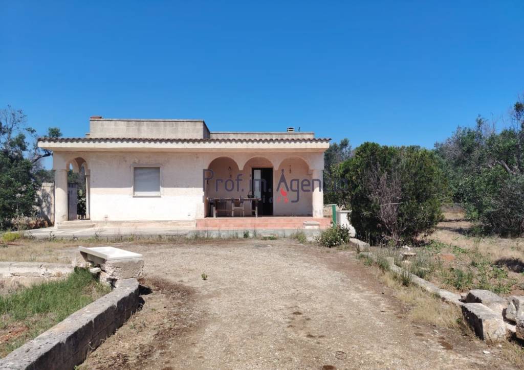 casa indipendente in vendita a Carovigno