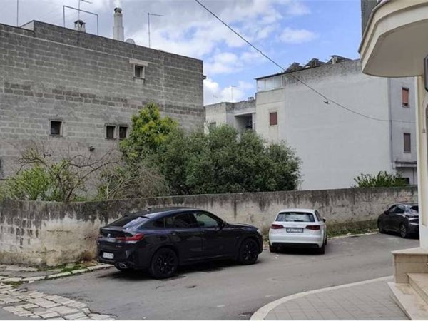 terreno edificabile in vendita a Carovigno