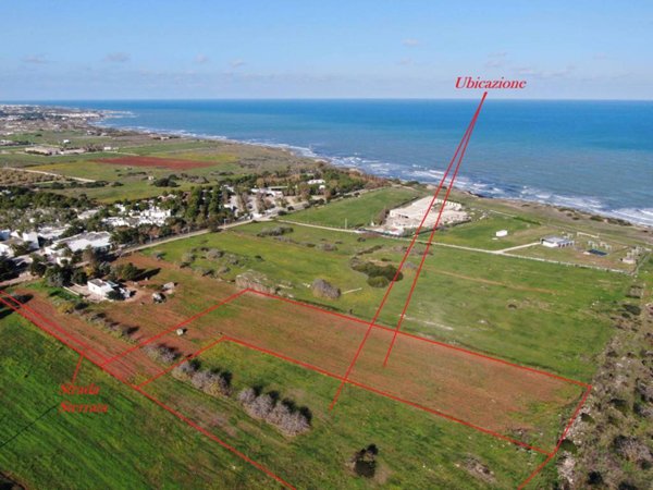 casa indipendente in vendita a Carovigno