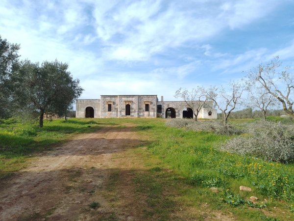 casa indipendente in vendita a Carovigno