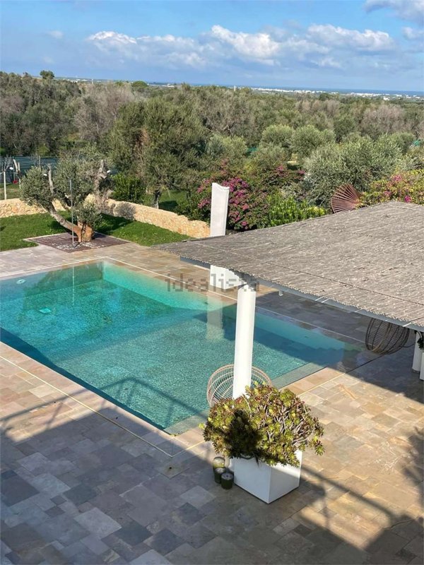 casa indipendente in vendita a Carovigno in zona Serranova