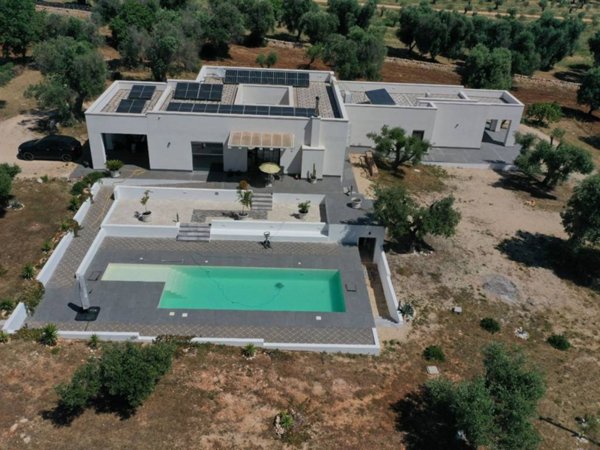 casa indipendente in vendita a Carovigno in zona Torre Santa Sabina