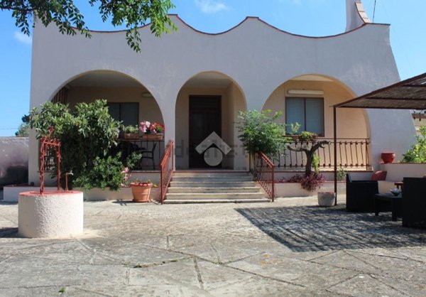 casa indipendente in vendita a Carovigno in zona Torre Santa Sabina