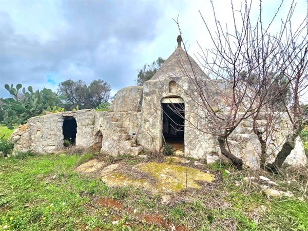 casa indipendente in vendita a Carovigno in zona Serranova