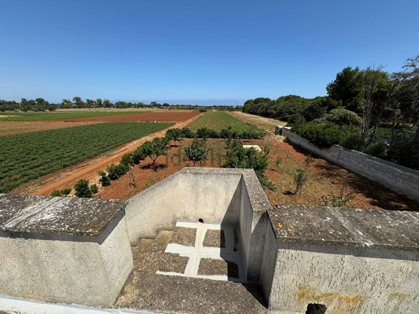 casa indipendente in vendita a Carovigno in zona Serranova