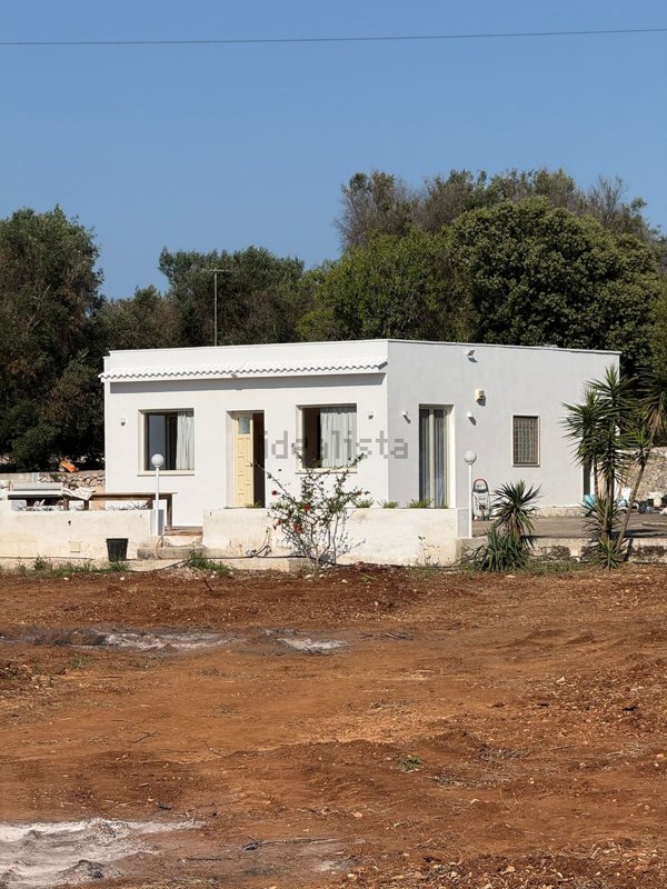 appartamento in vendita a Carovigno in zona Serranova