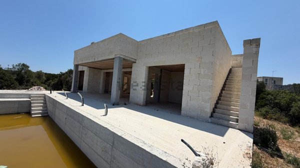 casa indipendente in vendita a Carovigno in zona Serranova