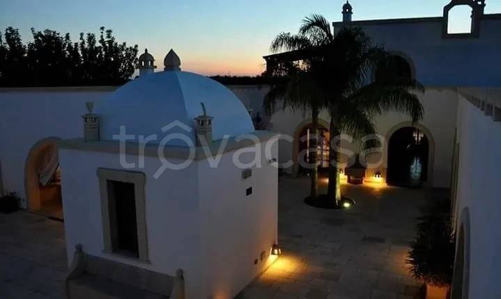 casa indipendente in vendita a Carovigno in zona Serranova