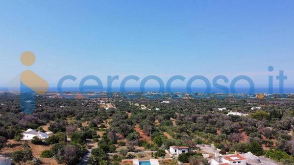casa indipendente in vendita a Carovigno in zona Serranova