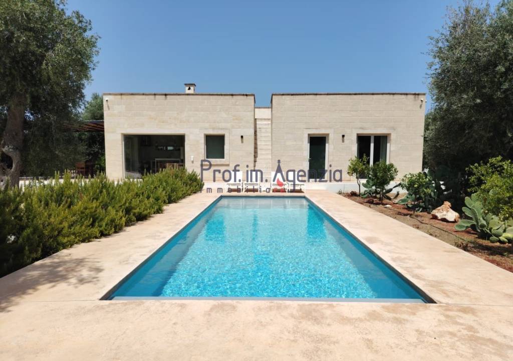 casa indipendente in vendita a Carovigno