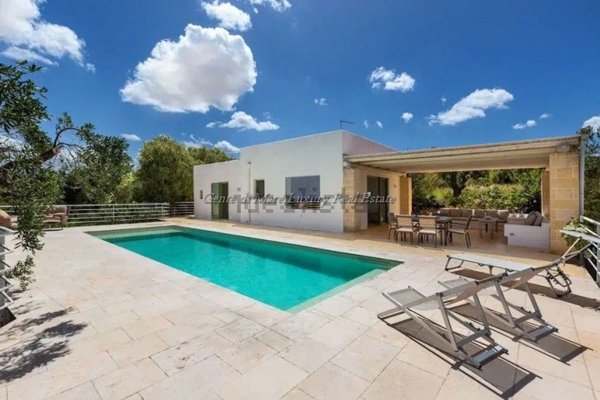 casa indipendente in vendita a Carovigno in zona Serranova