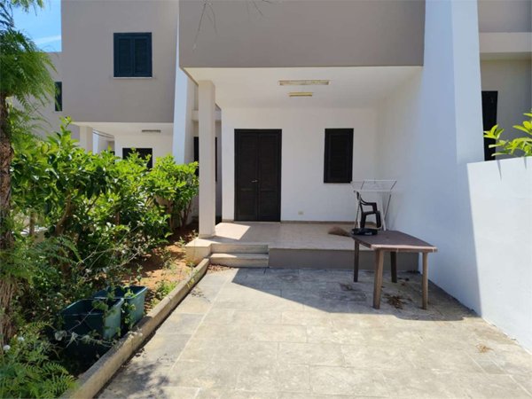 casa indipendente in vendita a Carovigno in zona Torre Santa Sabina